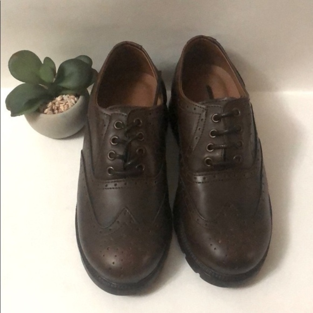 Kids Comfy dress Oxford shoes. K12